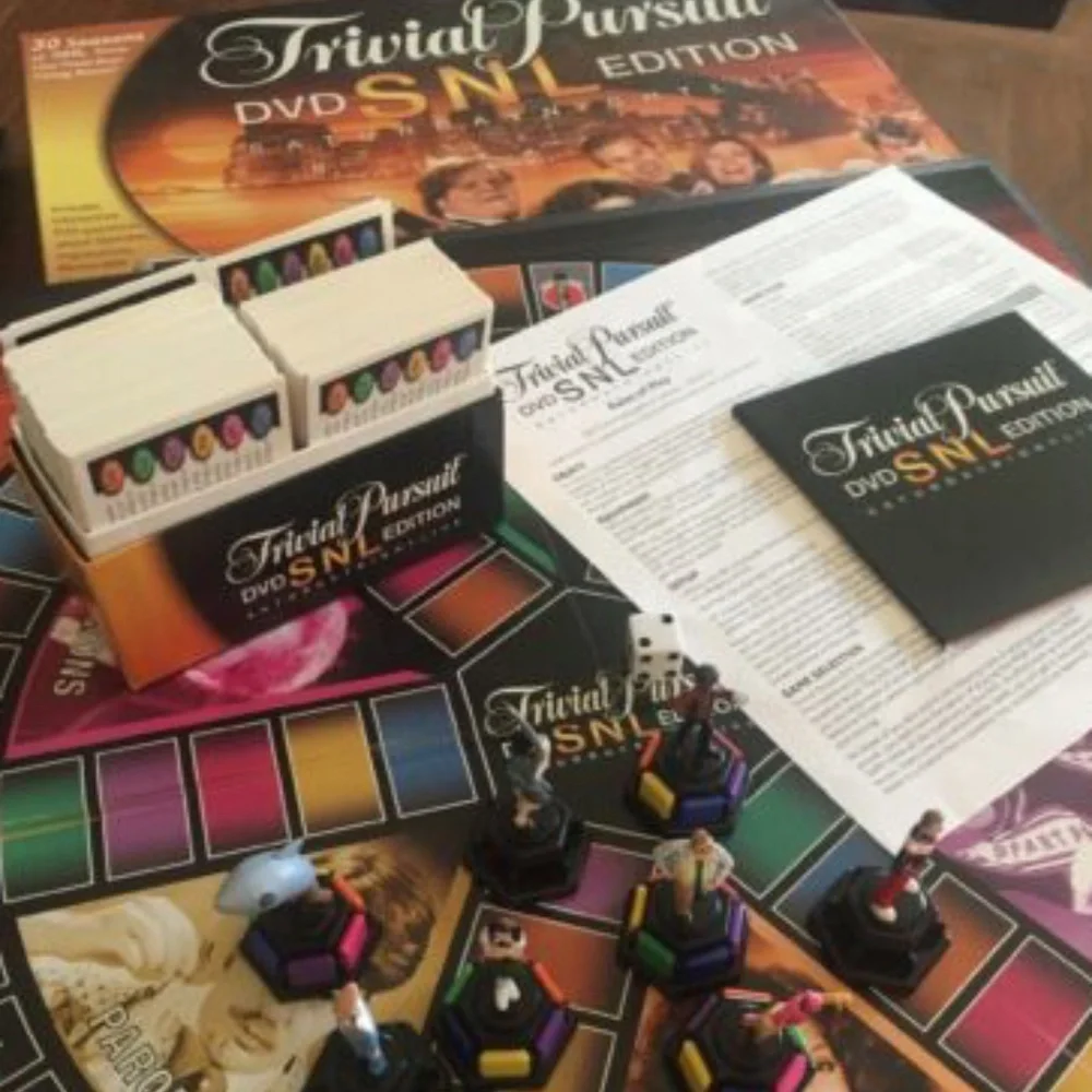 TRIVIAL PURSUIT SNL SATURDAY NIGHT LIVE DVD Game 1990s - Picture 1 of 8